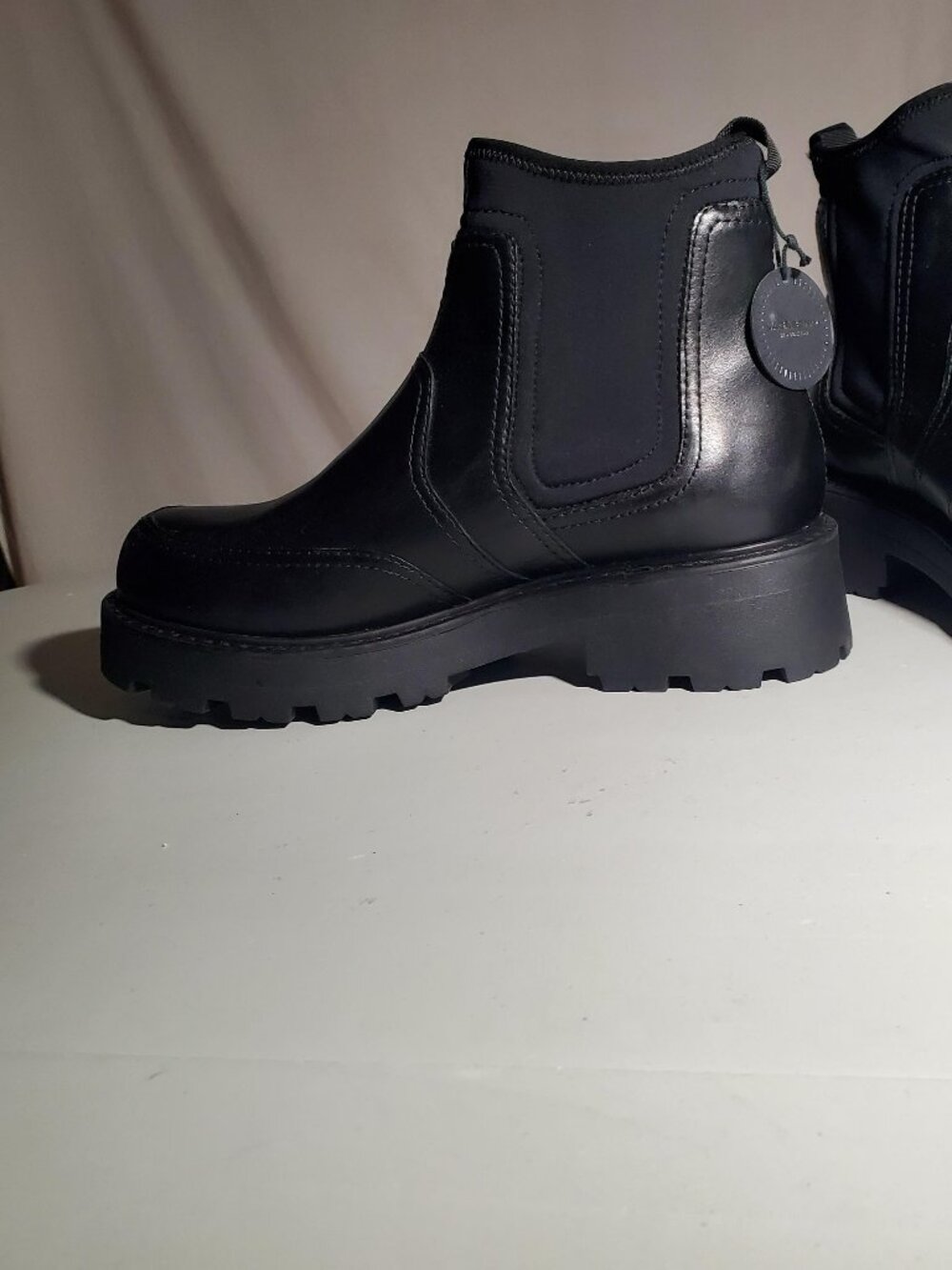 Vagabond Cosmo 2.0 Black Leather Chelsea Boot NWT sz 39EU - Picture 7 of 16